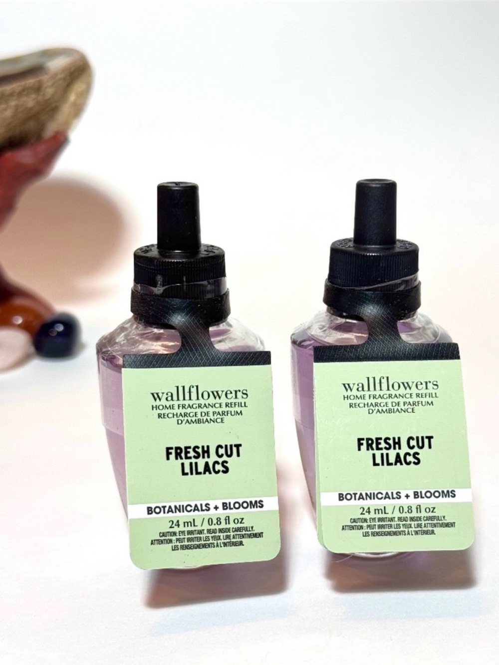 BATH & BODY WORKS FRESH CUT LILACS Wallflowers Refills NWT